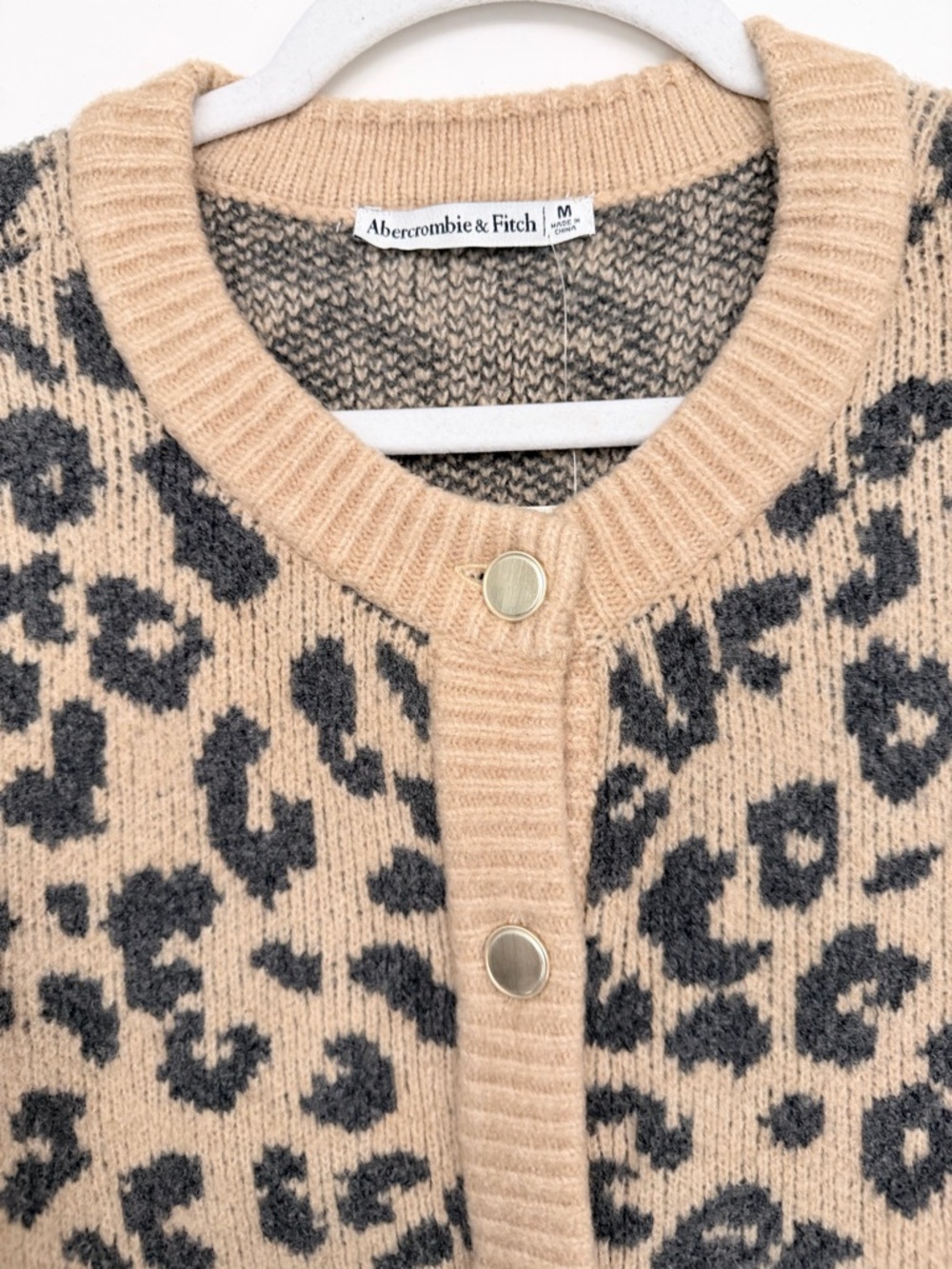 NWT Abercrombie & Fitch Beige and Black Leopard Print Button-Front Cardigan - Picture 4 of 6